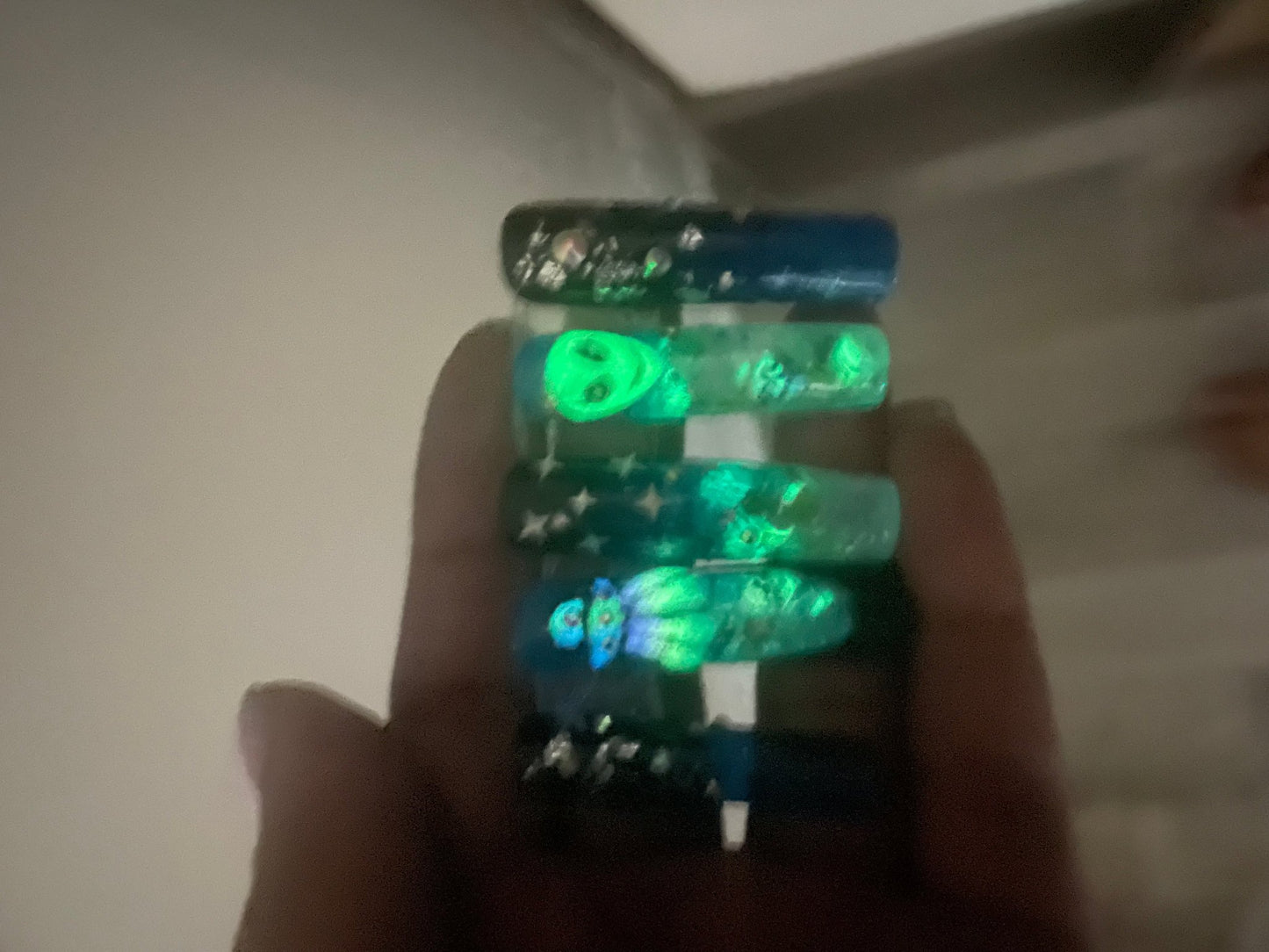Alien Aqua Set - Kay’s Custom Nails